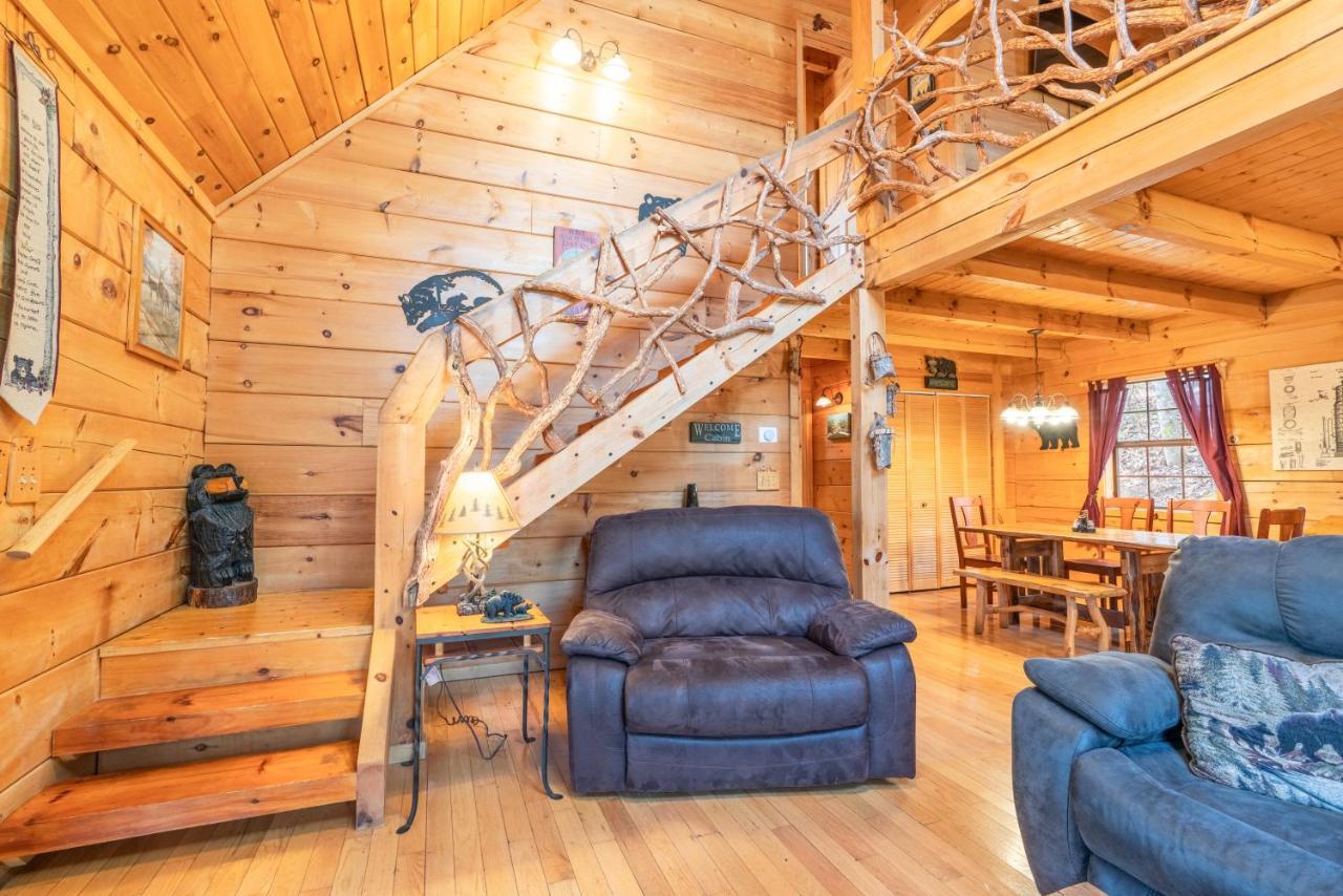 Moonshine Ridge Cabin With Hot Tub And Fire Pit Pigeon Forge Exterior foto